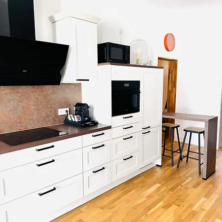 Niro I Design Apartment, Dachterrasse, Modern, Lage, Zentrum, W-lan, Tv Weinheim