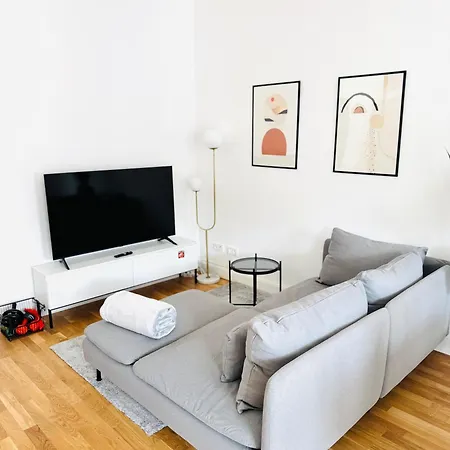 Niro I Design Apartment, Dachterrasse, Modern, Lage, Zentrum, W-lan, Tv