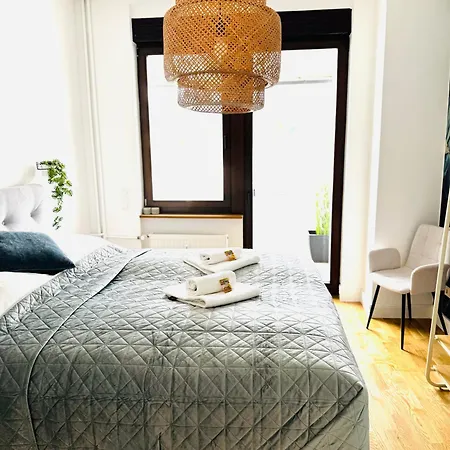 Niro I Design Apartment, Dachterrasse, Modern, Lage, Zentrum, W-lan, Tv *